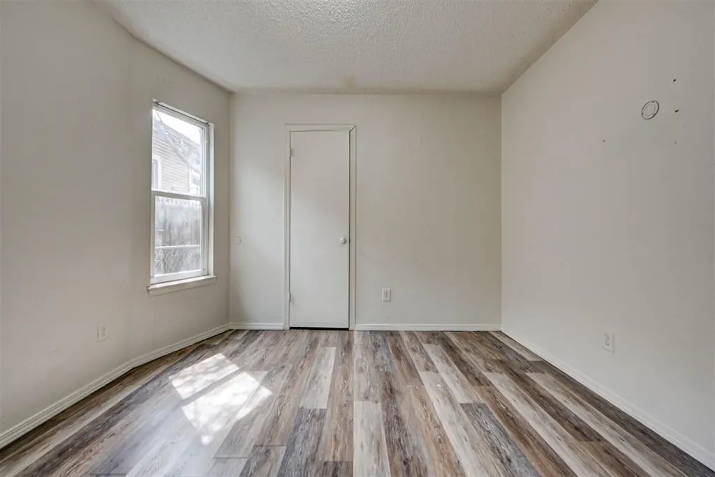 Photo 31 — 1421 NW 7th Street, Oklahoma City, OK 73106