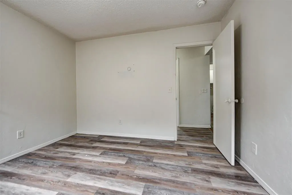 Photo 32 — 1421 NW 7th Street, Oklahoma City, OK 73106