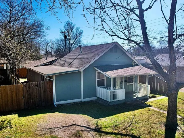 Front exterior — 527 N Lahoma Avenue, Norman, OK 73069