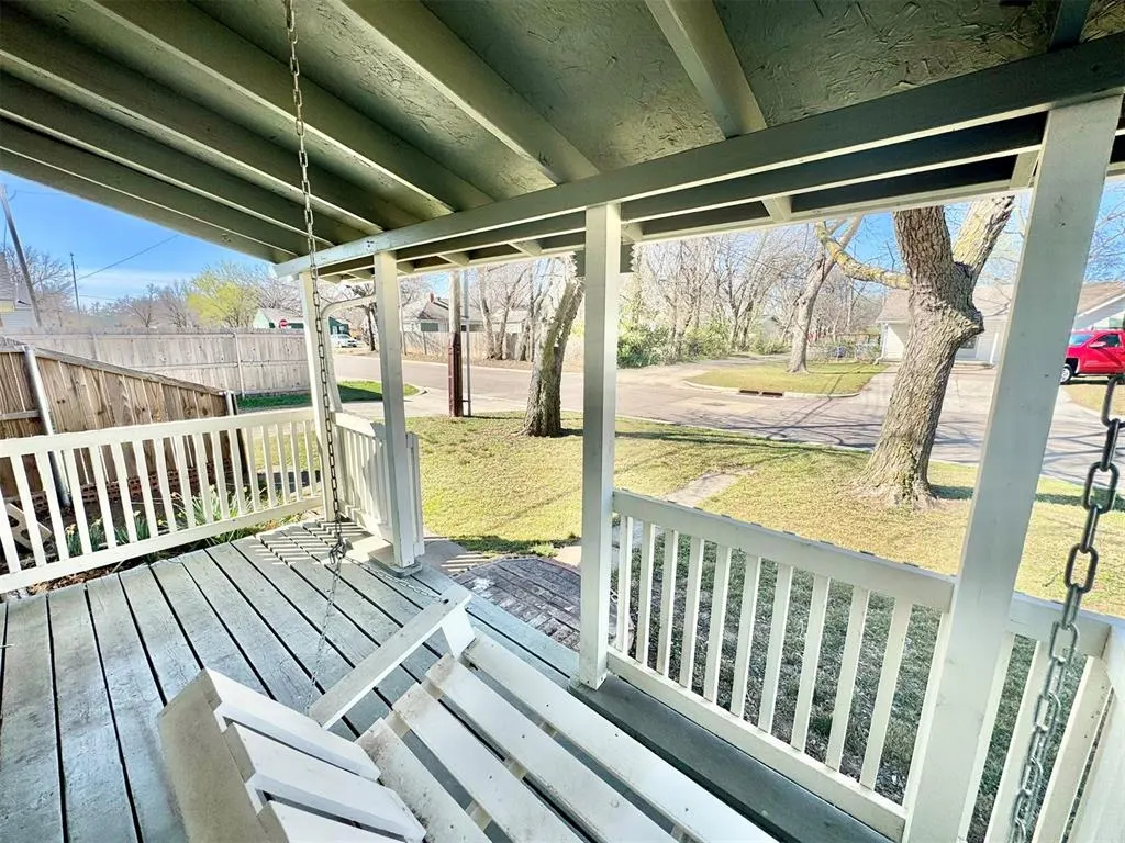 Photo 8 — 527 N Lahoma Avenue, Norman, OK 73069