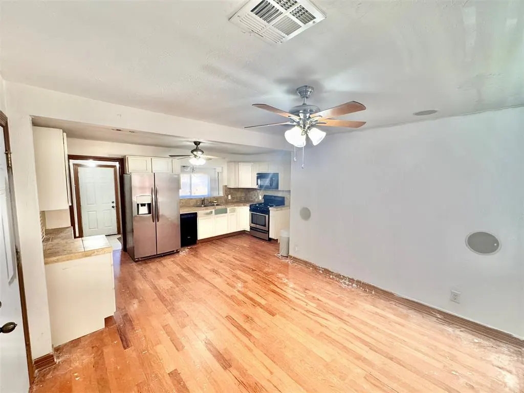 Photo 10 — 527 N Lahoma Avenue, Norman, OK 73069
