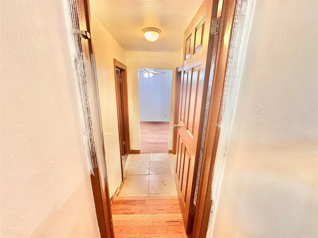 Photo 21 — 527 N Lahoma Avenue, Norman, OK 73069