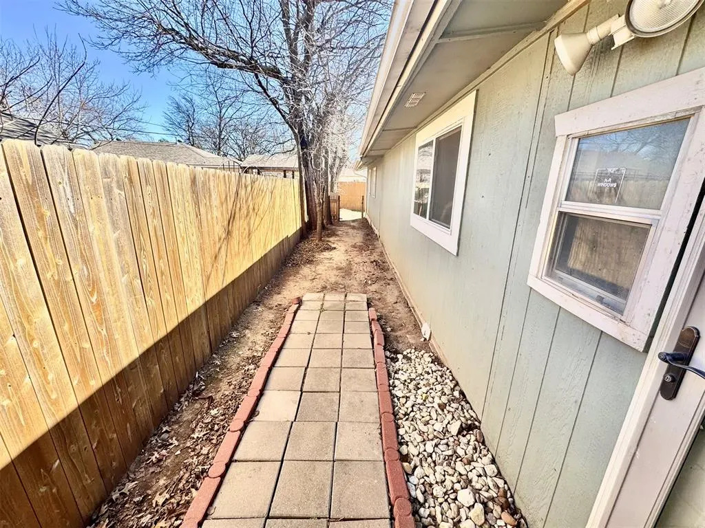 Photo 34 — 527 N Lahoma Avenue, Norman, OK 73069