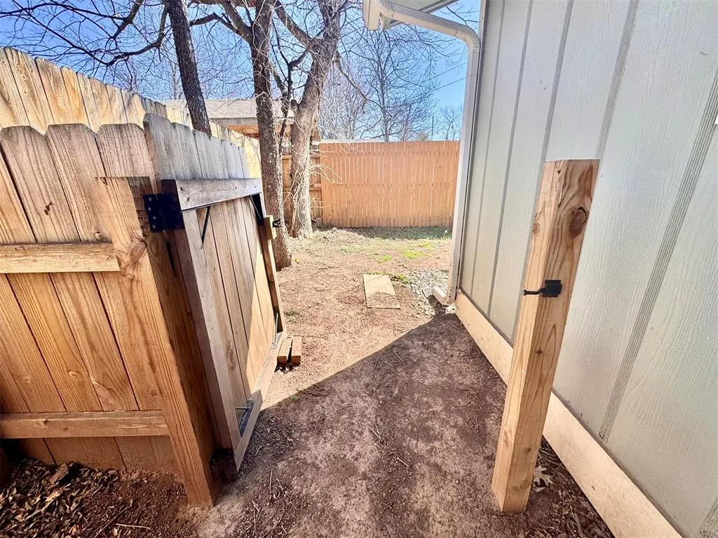 Photo 35 — 527 N Lahoma Avenue, Norman, OK 73069