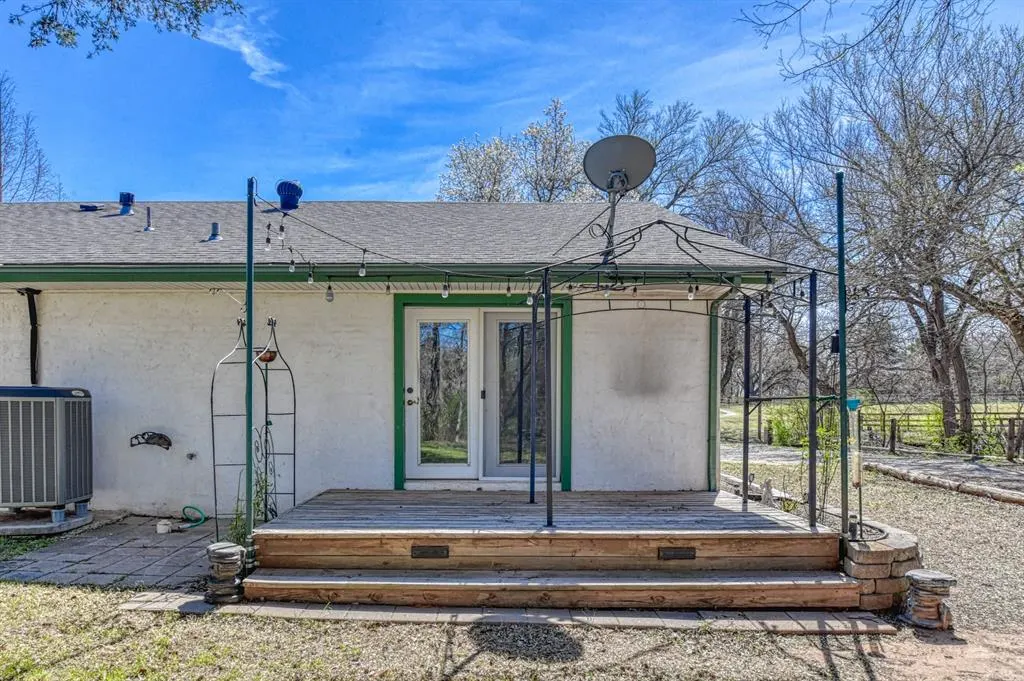 Photo 7 — 1609 E Post Oak Road, Norman, OK 73072