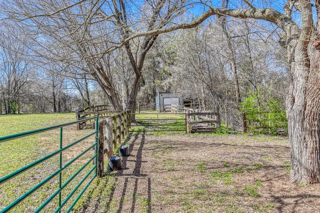 Photo 42 — 1609 E Post Oak Road, Norman, OK 73072