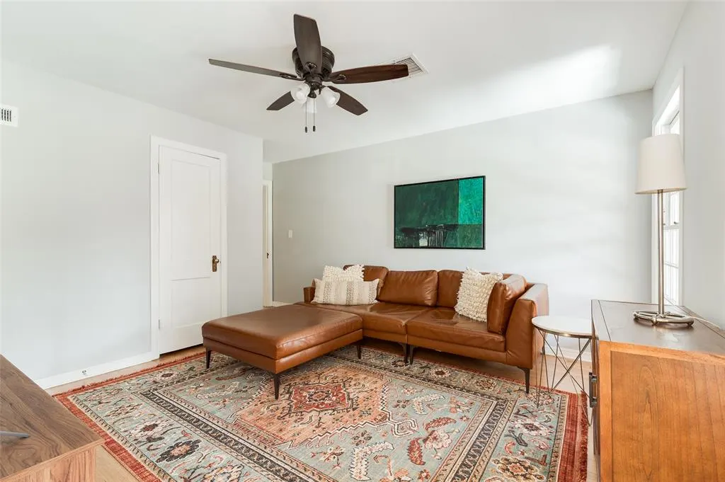 Photo 29 — 209 NW 35th Street, Oklahoma City, OK 73118