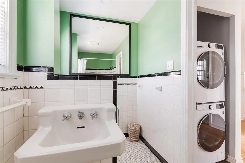 Photo 33 — 209 NW 35th Street, Oklahoma City, OK 73118