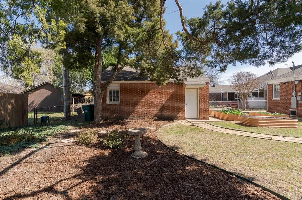 Photo 37 — 209 NW 35th Street, Oklahoma City, OK 73118
