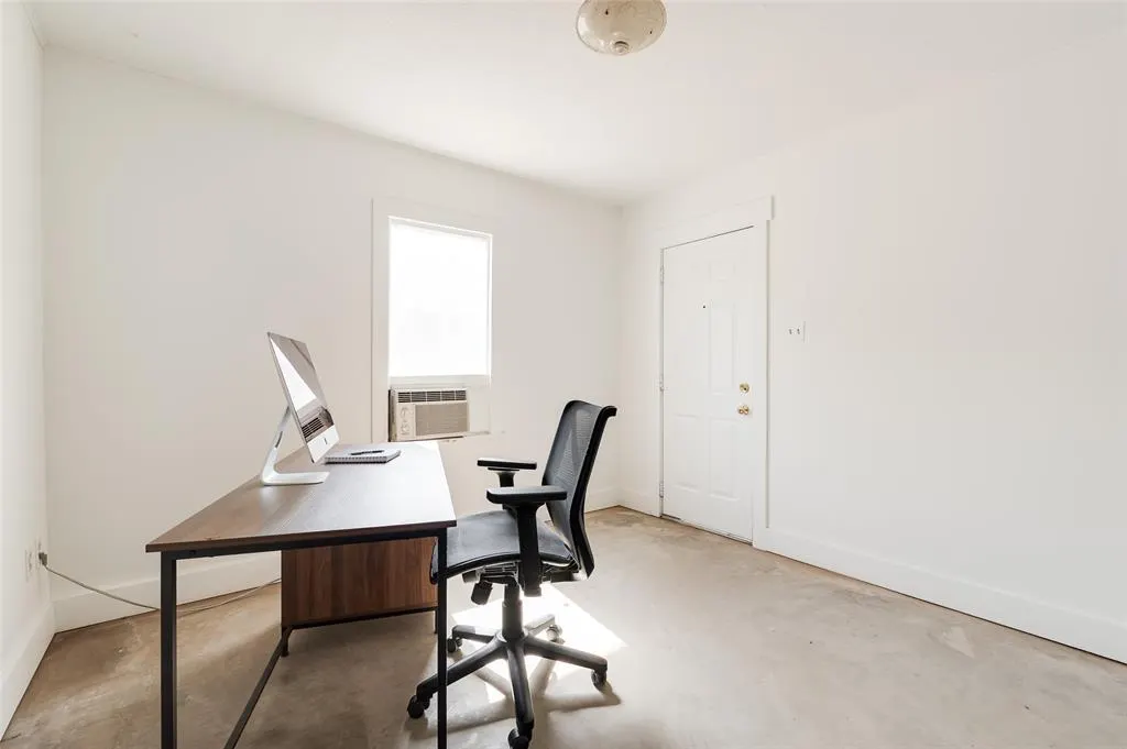 Photo 39 — 209 NW 35th Street, Oklahoma City, OK 73118