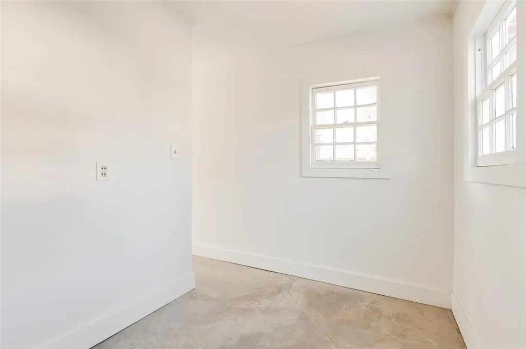 Photo 42 — 209 NW 35th Street, Oklahoma City, OK 73118