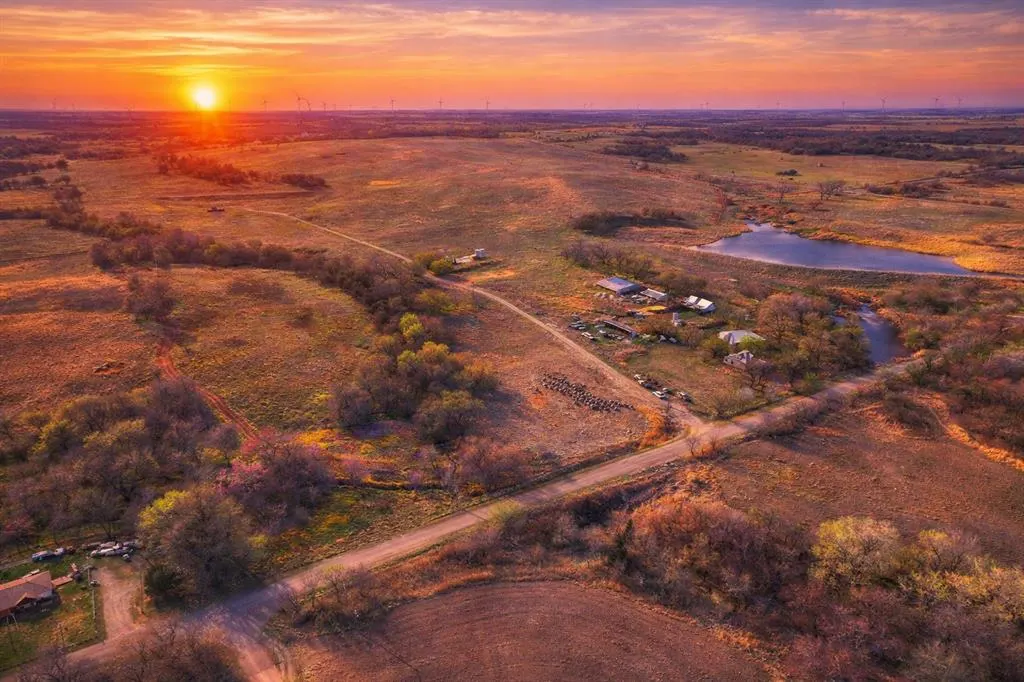 Photo 3 — 3730 County Street 2850, Ninnekah, OK 73067