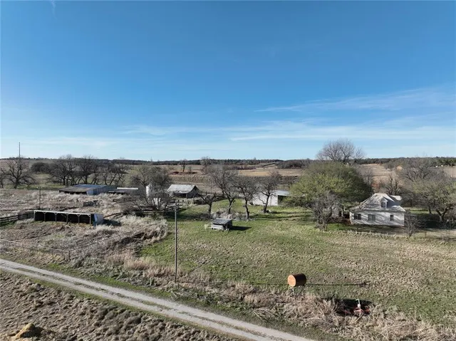 Photo 5 — 3730 County Street 2850, Ninnekah, OK 73067