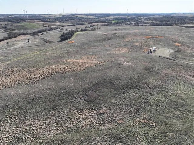 Photo 6 — 3730 County Street 2850, Ninnekah, OK 73067