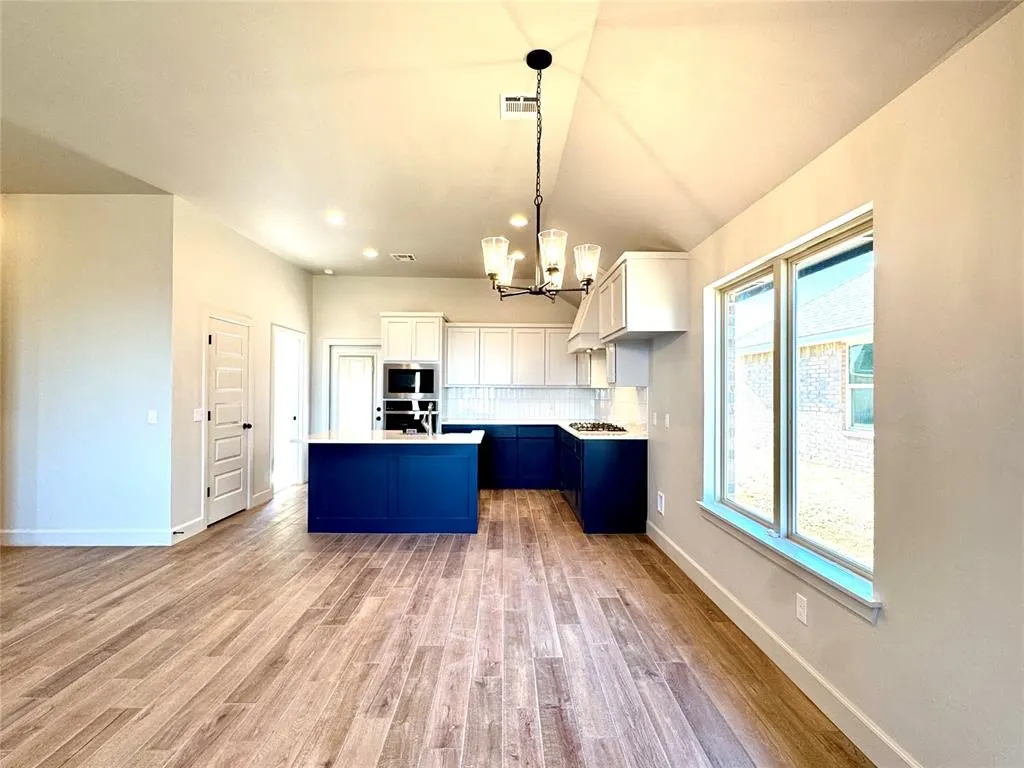 Photo 6 — 9332 NW 143 Street, Yukon, OK 73099