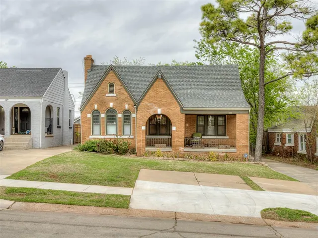 Photo 2 — 505 NW Eubanks Street, Oklahoma City, OK 73118