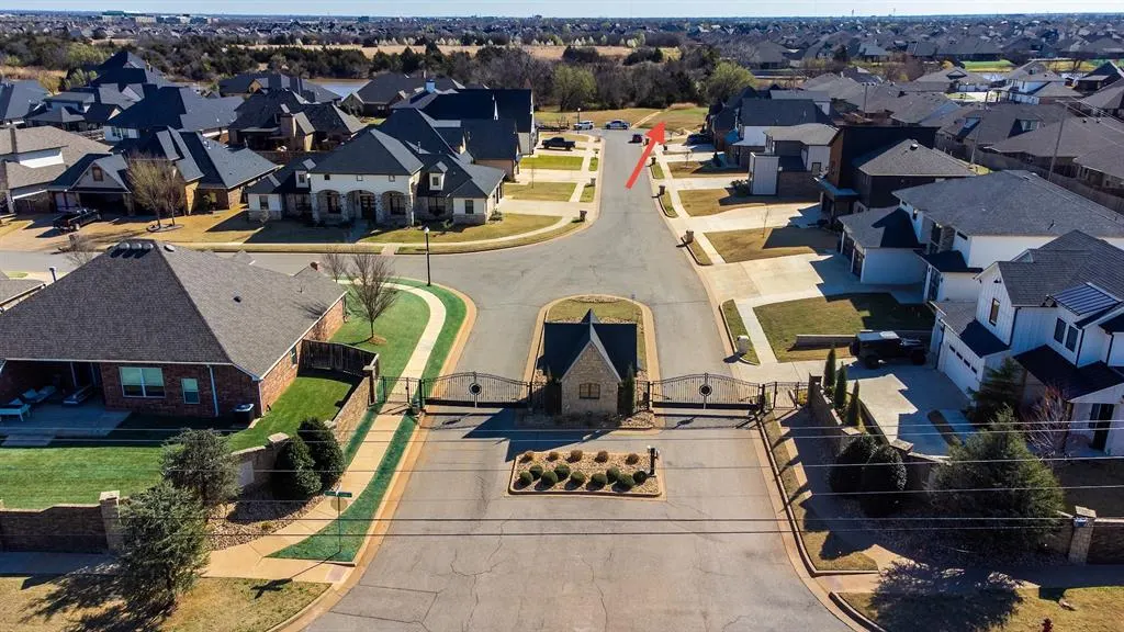 Front exterior — 8900 NW 130th Street, Oklahoma City, OK 73142