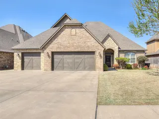Sold home at 2601 Semillon Way