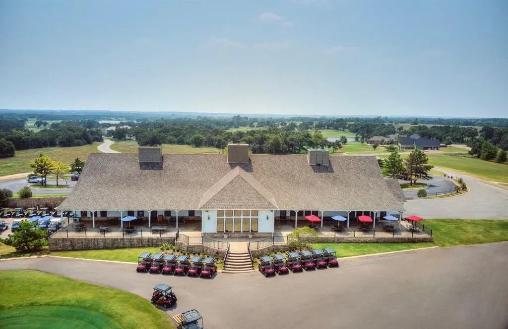 Photo 9 — 2305 Clubhouse Drive, Blanchard, OK 73010