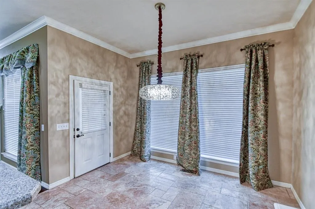 Photo 10 — 12205 Endor Drive, Oklahoma City, OK 73170