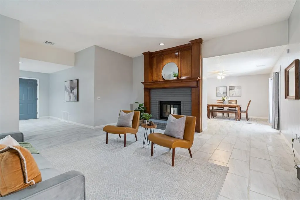 Photo 4 — 9125 NW 99th Place, Yukon, OK 73099