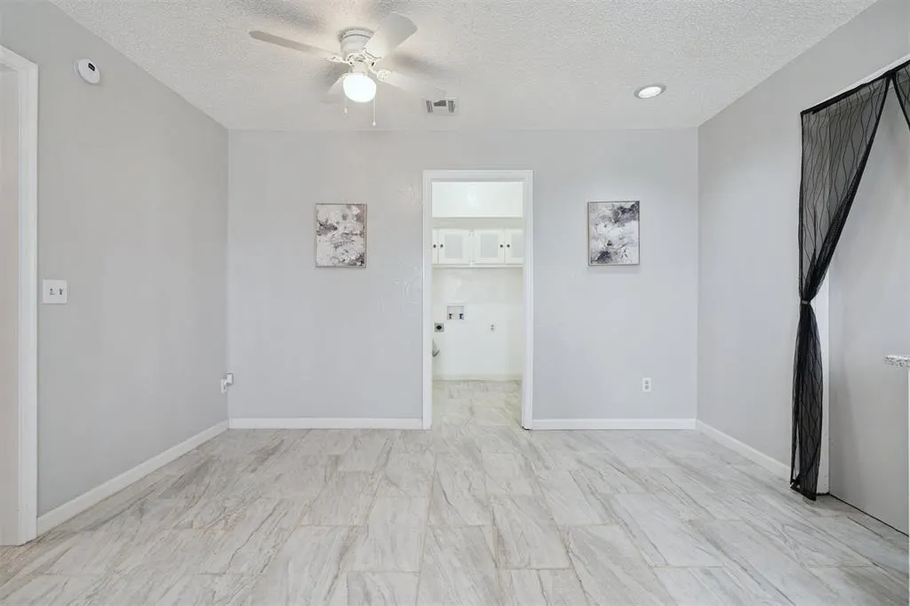 Photo 29 — 9125 NW 99th Place, Yukon, OK 73099