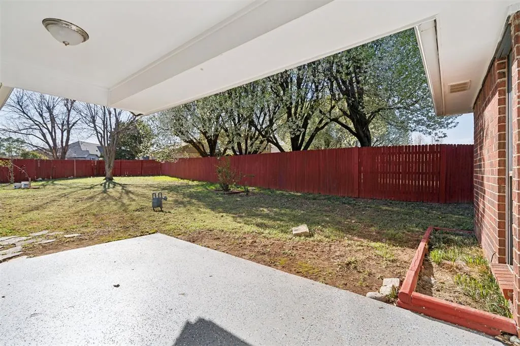 Photo 30 — 9125 NW 99th Place, Yukon, OK 73099