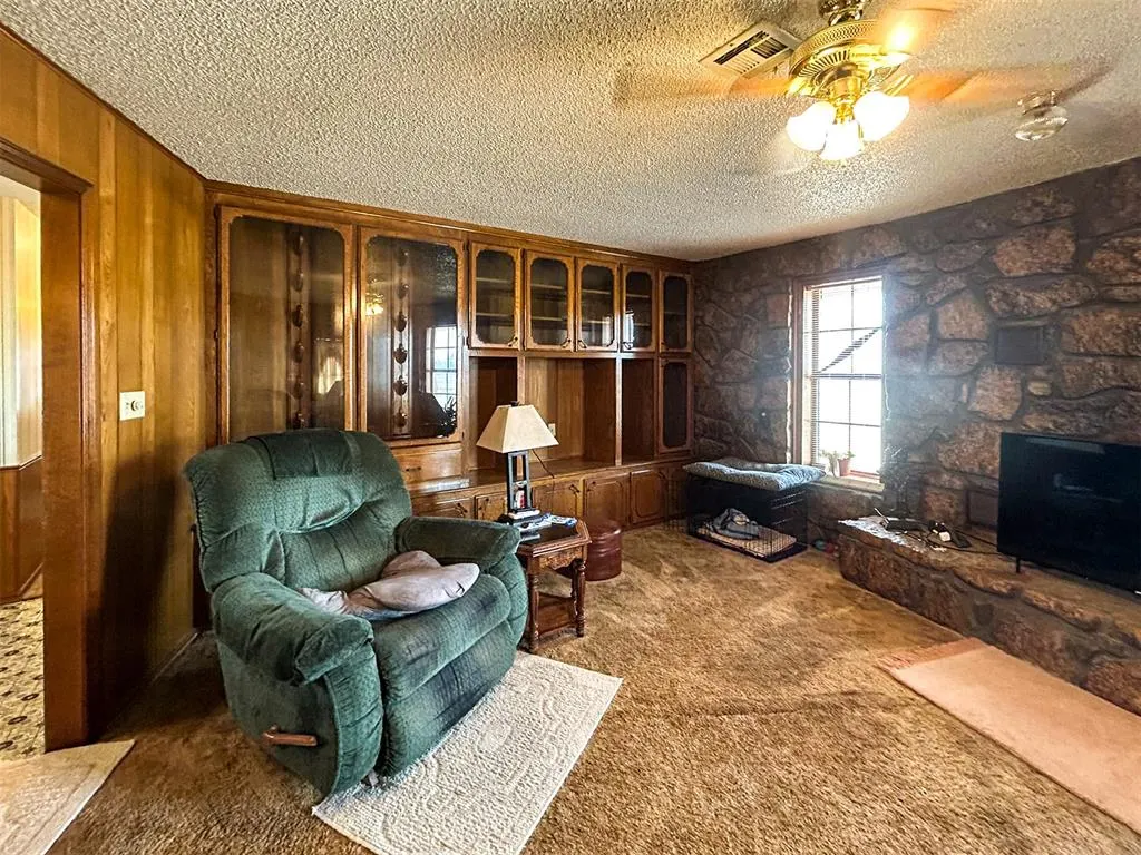 Photo 17 — 45111 County Street 2680, Cyril, OK 73029