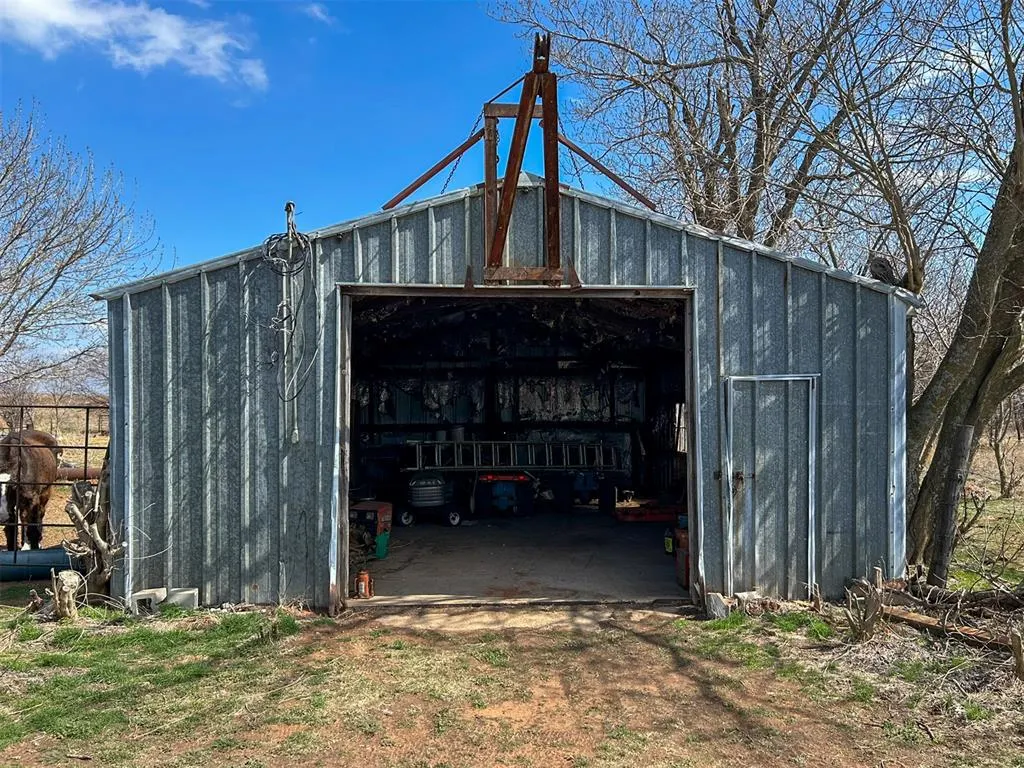 Photo 46 — 45111 County Street 2680, Cyril, OK 73029