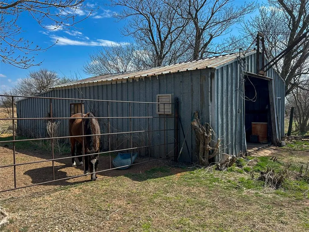Photo 47 — 45111 County Street 2680, Cyril, OK 73029