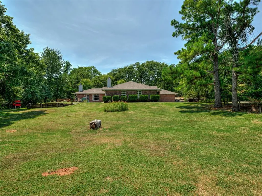 Photo 39 — 7671 Allspice Run, Norman, OK 73026