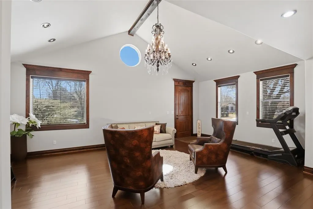 Photo 5 — 2909 NW 20th Street, Oklahoma City, OK 73107