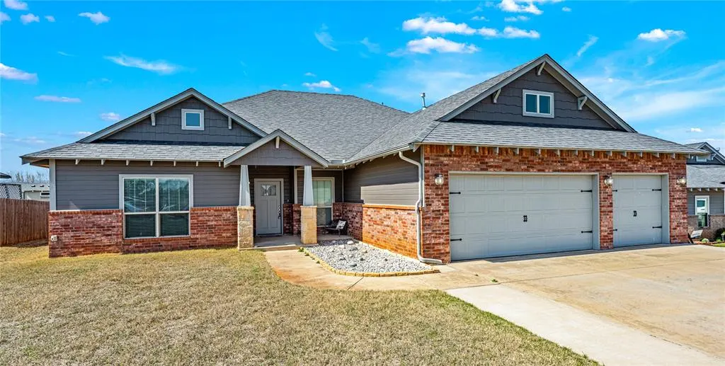 Front exterior — 207 Lyla Glen Drive, Washington, OK 73093