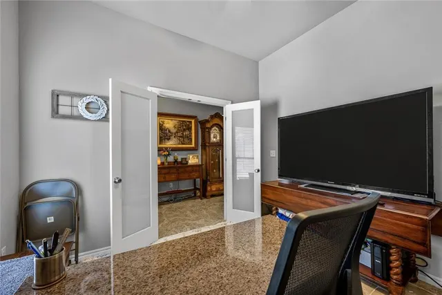Photo 8 — 207 Lyla Glen Drive, Washington, OK 73093