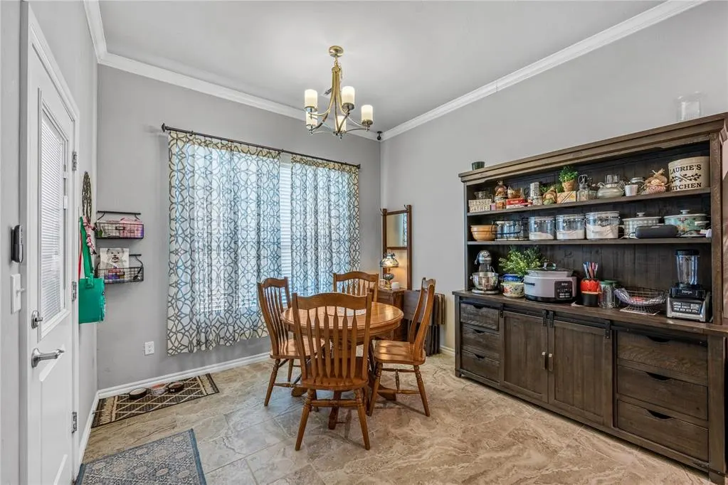 Photo 14 — 207 Lyla Glen Drive, Washington, OK 73093