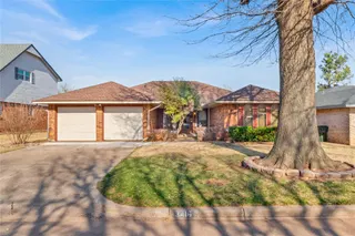 Sold home at 3416 Oak Grove Drive