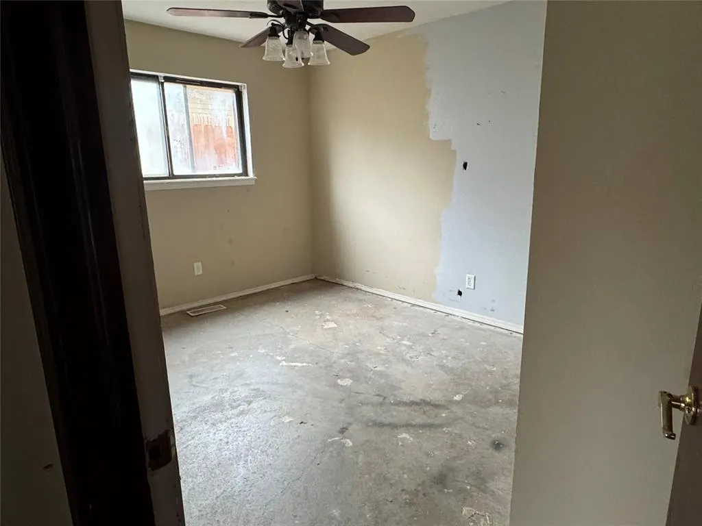 Photo 5 — 8905 N Davis Avenue, Oklahoma City, OK 73132