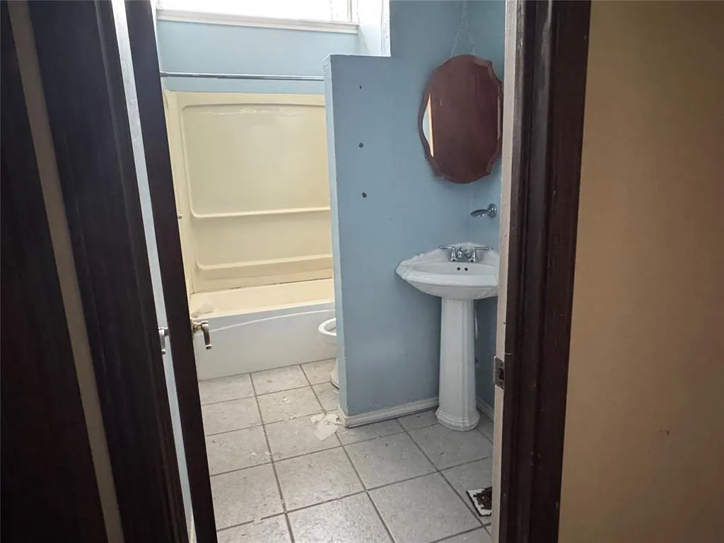 Photo 7 — 8905 N Davis Avenue, Oklahoma City, OK 73132