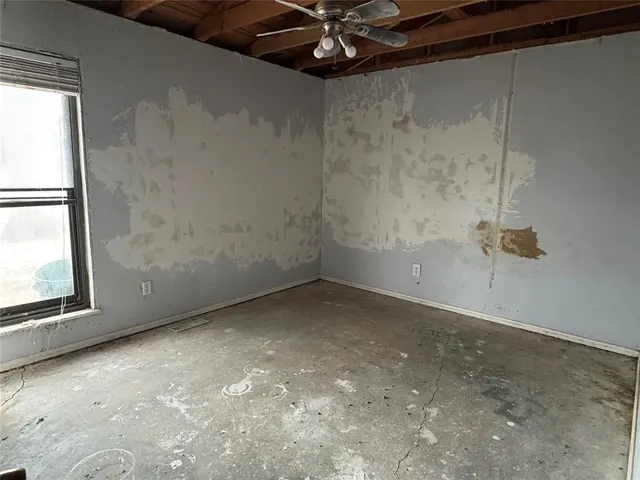 Photo 8 — 8905 N Davis Avenue, Oklahoma City, OK 73132