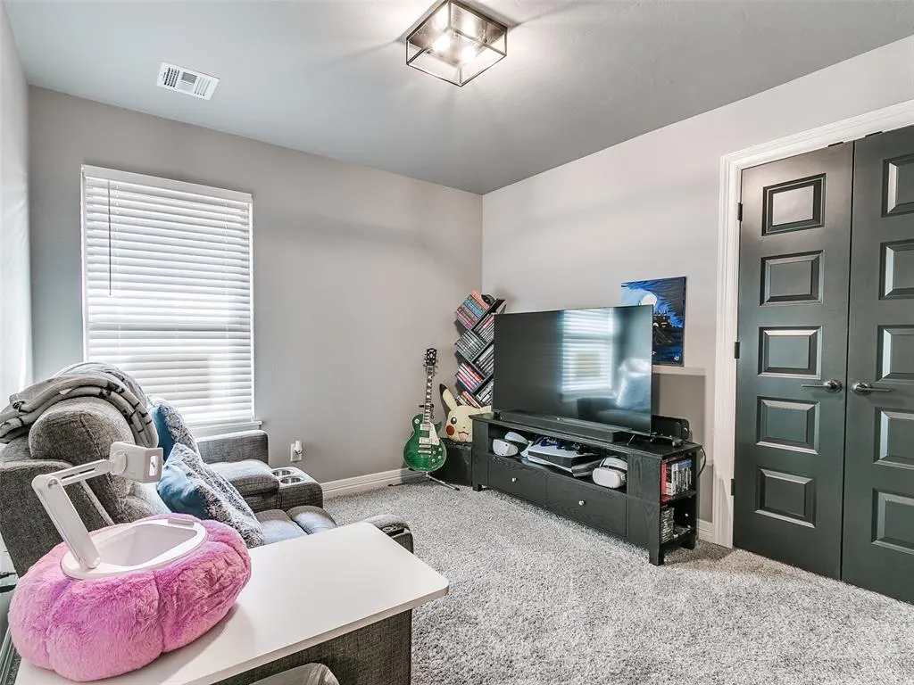 Photo 18 — 11029 SW 35th Terrace, Yukon, OK 73099
