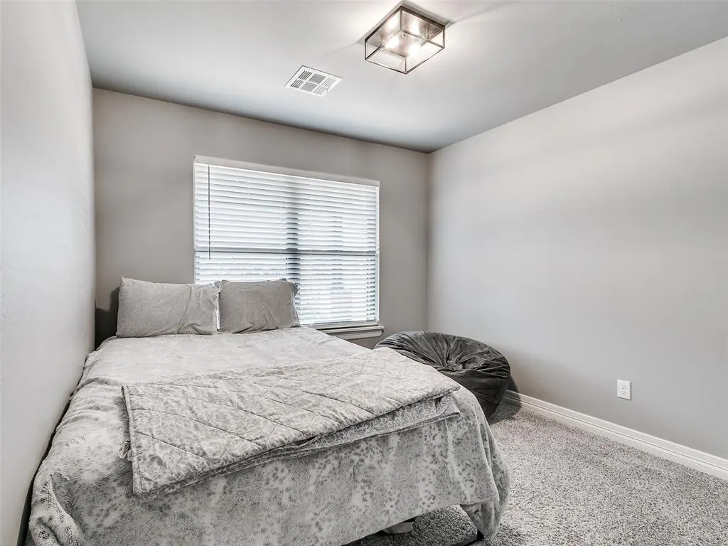 Photo 21 — 11029 SW 35th Terrace, Yukon, OK 73099