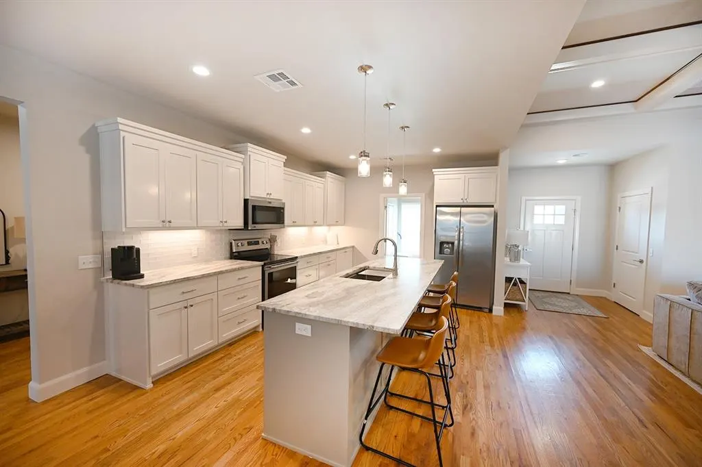 Photo 6 — 318 E Bandera Street, Stillwater, OK 74074