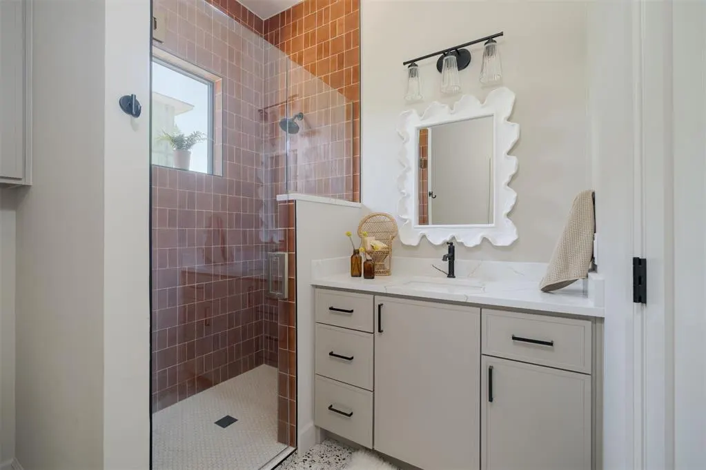 Photo 30 — 325 SW 14th Street, Oklahoma City, OK 73109