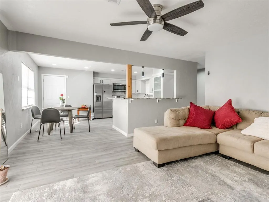 Photo 7 — 10405 N McKinley Avenue, Oklahoma City, OK 73114