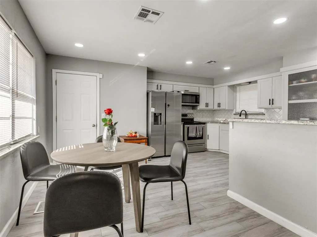 Photo 9 — 10405 N McKinley Avenue, Oklahoma City, OK 73114