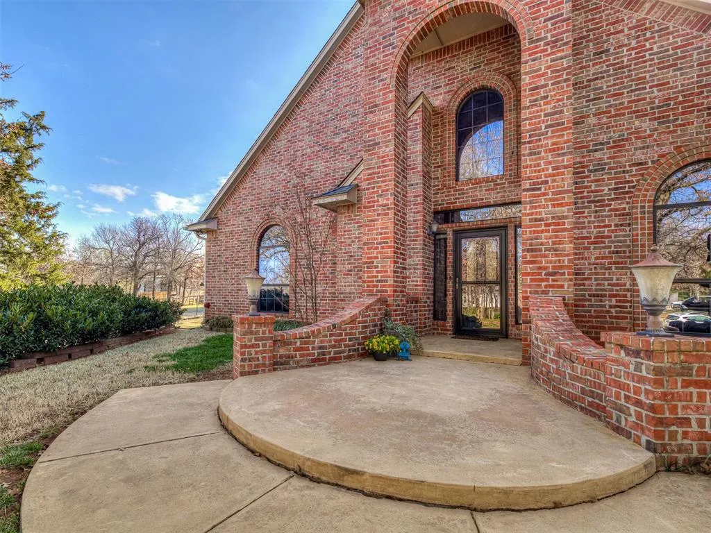 Photo 4 — 4104 Prairie Falcon Point, Edmond, OK 73034