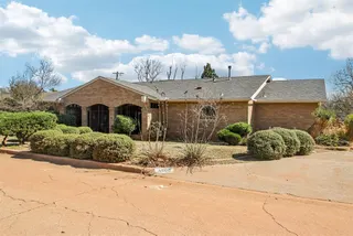 Sold home at 8500 N Arlington Drive