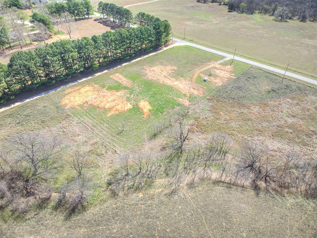Photo 4 — 7771 York Road, Lexington, OK 73051