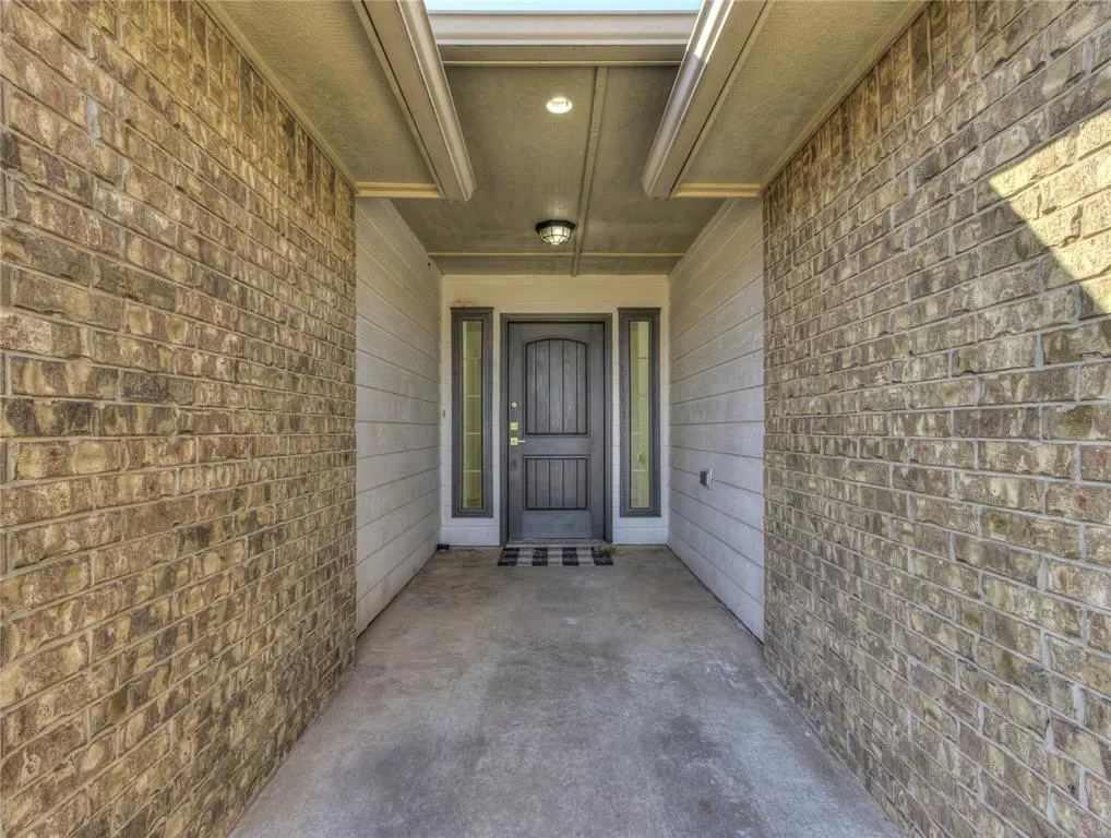 Photo 2 — 13150 SE 31st Street, Choctaw, OK 73020