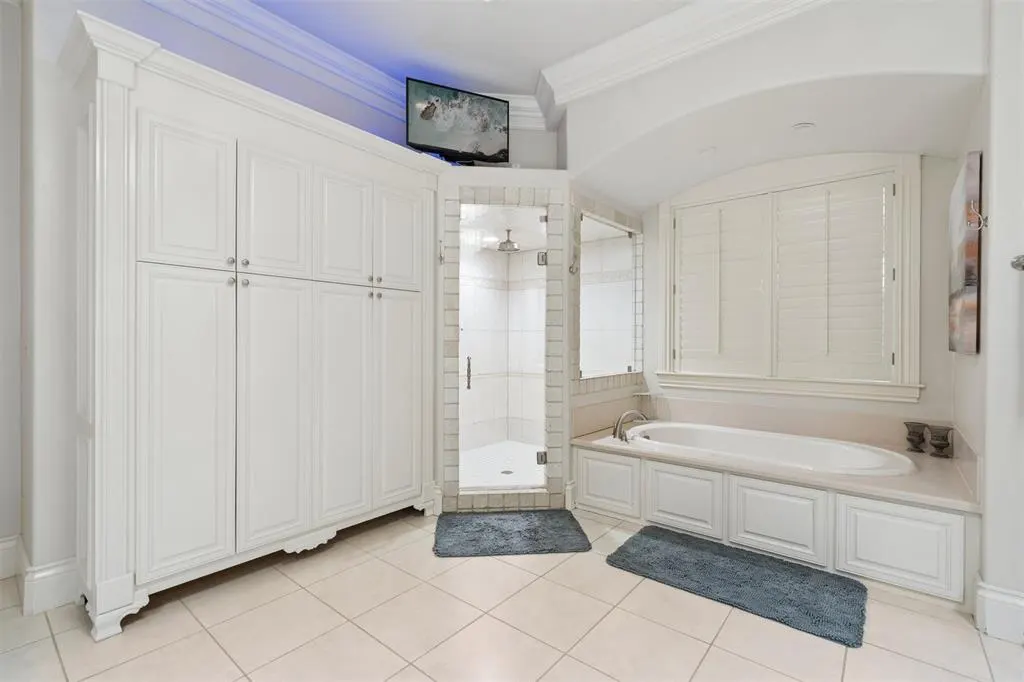 Photo 18 — 15009 Laurin Lane, Oklahoma City, OK 73142